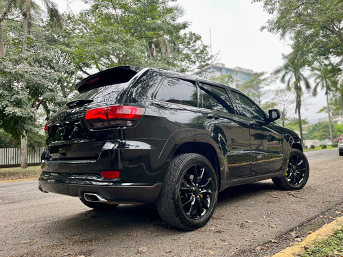 Jeep Grand Cherokee V8 5.7 Summit 4x4 Automática