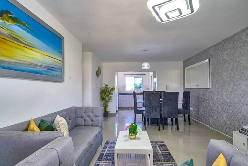Apartamento En Venta En Santo Domingo Este De 3 Habitaciones.