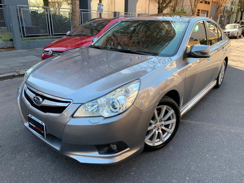 Imagen 2 de 15 de Subaru Legacy 2.5 Awd Cvt Limited 2010