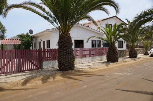 Arriendo Casa Laguna Zapallar - Año Corrido