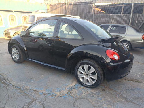 Volkswagen New Beetle 2.0 3p Automática