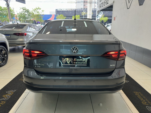 Volkswagen Virtus 1.6 MSI TOTAL FLEX AUTOMÁTICO