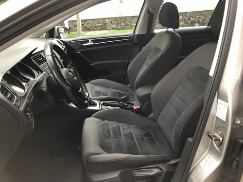 Imagen 10 de 15 de Volkswagen Golf 2017 1.4 Highline Dsg At