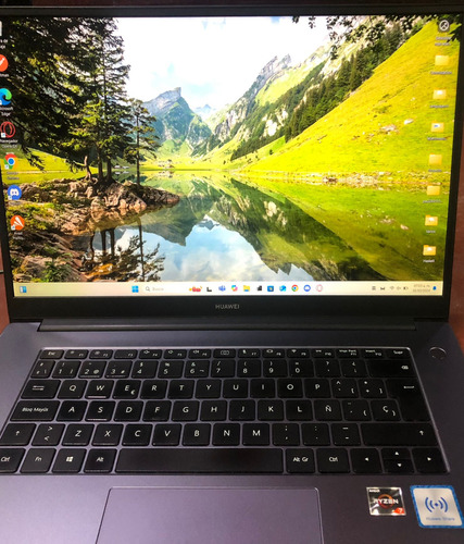 Huawei Matebook D15 8gb Ram 512gb Ssd Touchid (Usado)