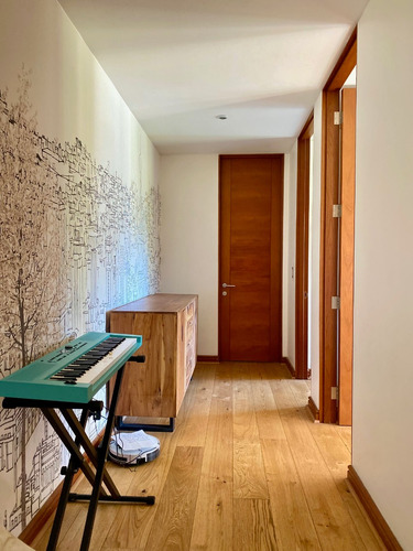 Se Vende Espectacular Casa En Condoinio / Con Novación