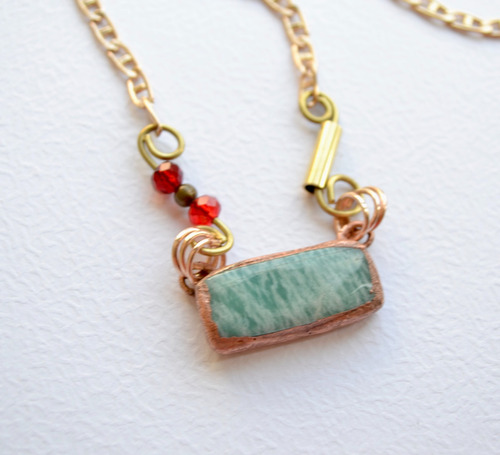 Imagen 3 de 6 de Collar Piedra Natural Amazonita Con Cadena De Bronce, Cod1