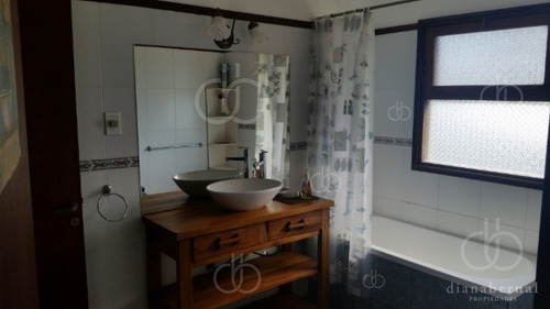 Imagen 22 de 30 de Cabaña Con Un Total De 6 Dormitorios.- Ref: 53745