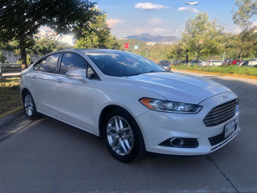 Imagen 8 de 15 de Ford Fusion 2015 2.5 Se Mt