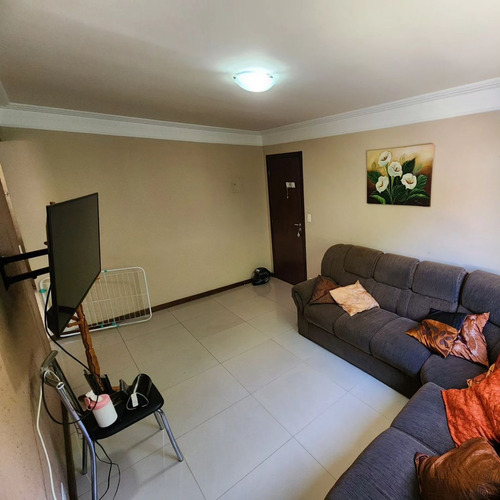 Apartamento Com 2 Vagas, 2 Quartos, Com Escritura