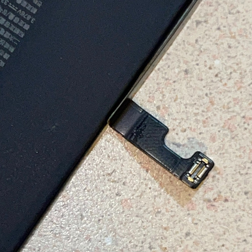 Bateria De Iphone 15 Original (Usado)