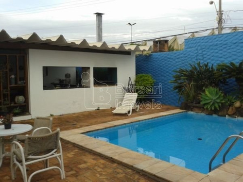 Imagem 5 de 6 de Venda De Casas / Padrão Na Cidade De Araraquara 4988