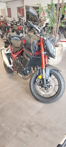 Honda Cb750 Hornet