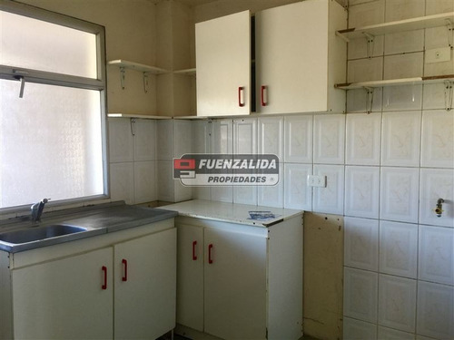 Departamento En Venta De 3 Dormitorios En La Serena