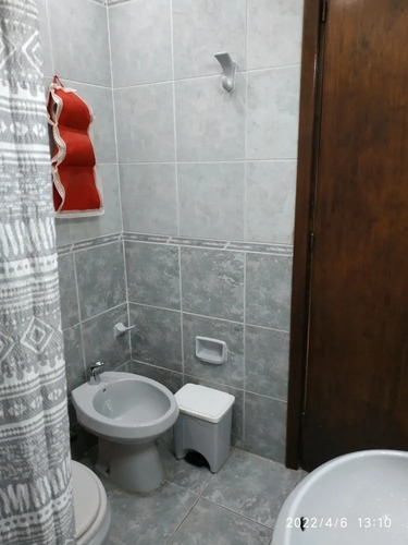 Imagen 14 de 14 de Linda Casa 3 Dormitorios-2 Baños-azotea Zona La Comercial!
