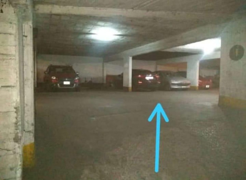 Imagen 1 de 2 de Oportunidad Cochera - Centro