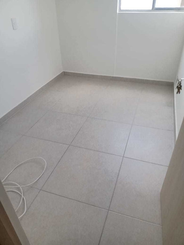 Imagen 5 de 7 de Vendo Apto 7mo Piso, Ubicado En Robledo-medellín