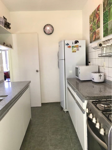 Imagen 12 de 16 de Playa Mansa Parada 11. Casa Impecable, Cómoda Y Segura. A Media Cuadra De La Rambla. Consulte Disponibilidad