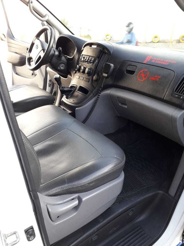 Hyundai H-1