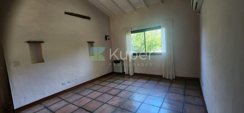 Venta Casa En 1 Planta De 4 Amb Lote Interno. Santa Teresa. Villanueva