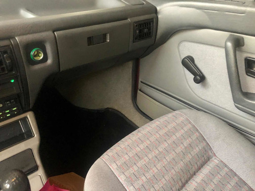 Volkswagen Voyage Gl 1.8