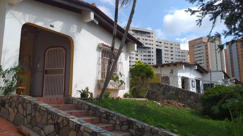 Imagen 2 de 10 de Katherine Castillo Vende Casa Urb El Parral Cod 9598