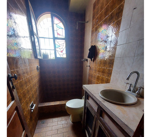 Best House Vende Amplia Casa En La Morita, San Antonio De Los Altos.