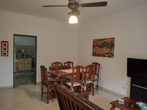 Casa En Venta En Lanús Oeste