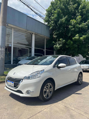Imagen 1 de 15 de Peugeot 208 2016 1.6 Feline Pack Cuir