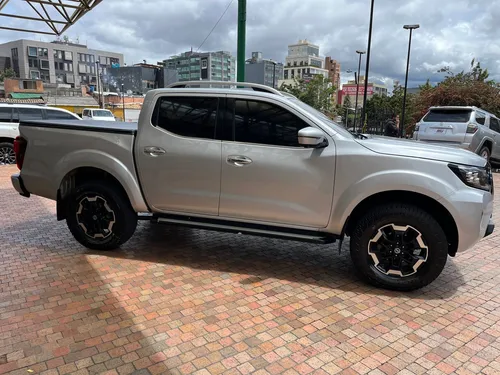 Nissan Frontier 2.5 Le