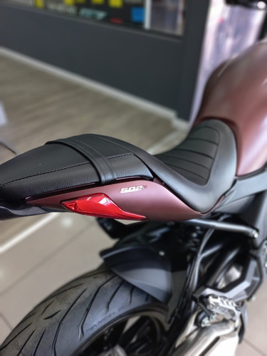 Imagen 17 de 20 de Benelli 502c Okm Tamburrino Motos
