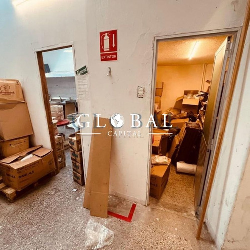 Imagen 8 de 14 de Se Vende Local Comercial Con Depósito Y Showroom En Pocitos.