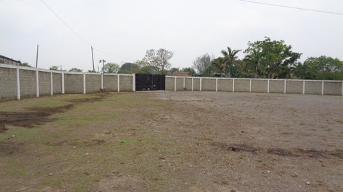 Imagen 8 de 13 de Terreno Con Oficinas Y Área De Maniobras