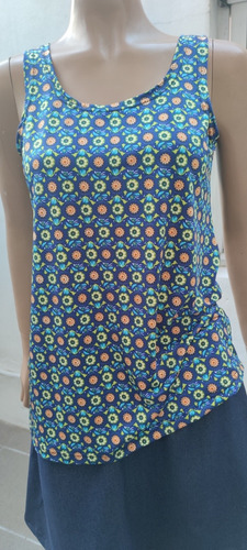 Imagen 7 de 10 de Musculosa Espalda Deportiva Estampada