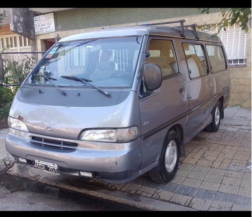 Hyundai H100 2.5 12 Pas Spr Minibus