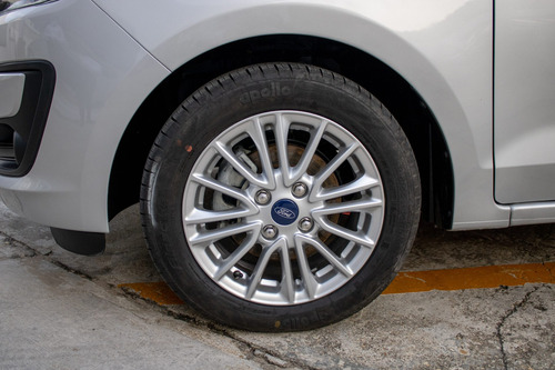 Imagen 4 de 4 de Ford Figo Sedan Energy L4 Fwd Equipado Tm 2020