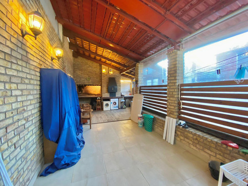 Imagen 18 de 21 de 1204 Venta Casa De 2 Plantas,3 Dorm Con Garage/barbacoa Aguada