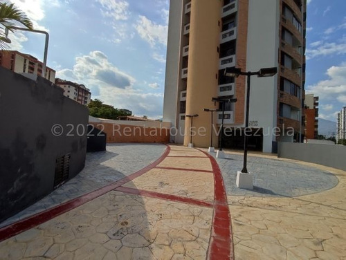 Imagen 25 de 25 de @enzococchioni.rah Moderno Apartamento Piso Bajo Resd. Greco San Jacinto 22-25667