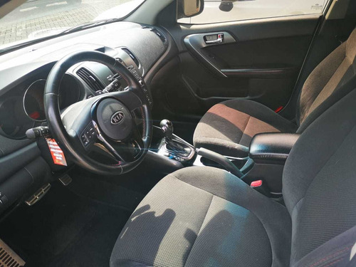 Kia Cerato Forte 2013 1.6 Hb Automatico