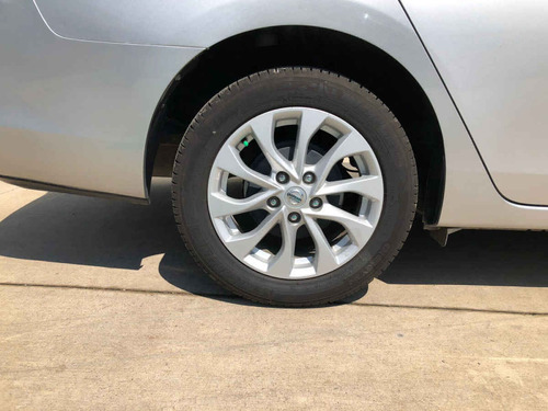 Imagen 15 de 15 de Nissan Sentra 2017 4p Sense L4/1.8 Man