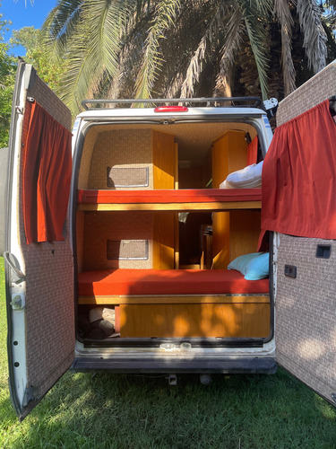Motor Home Totalmente Equipado