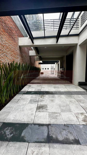 Casa En Venta En Av. Explanada, Lomas De Chapultepec, Miguel Hidalgo, Cdmx.