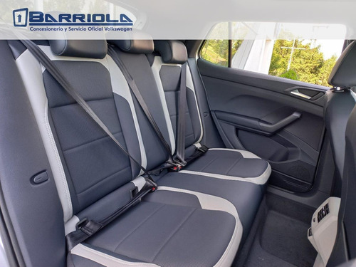 Imagen 13 de 25 de Volkswagen T-cross Highline 1.0 2023 0km - Barriola
