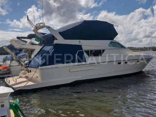 Lancha Ferretti 50 Fly 1995 Intermarine Ferretti Phantom