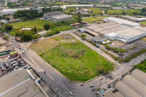 Terreno En Venta En Guatire Urb. Terrinca Mls 24-28496 Yf