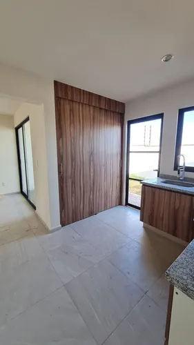 Estrena Casa En Ciudad Maderas, 4 Recamaras, Una En Pb, Jardín, Alberca...