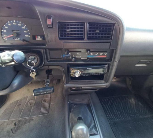 Toyota Hilux 2cdl Srv
