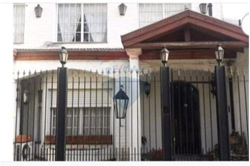 Venta Chalet 6 Ambientes En La Cafayate 4800.caba