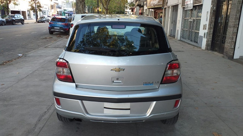 Chevrolet Agile Ls 5p 1.4n Año 2015