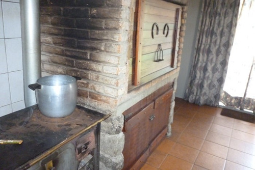 Imagen 9 de 14 de Venta Casa De 3 Dorm + 2 Baños. Con Vista Al Mar.
