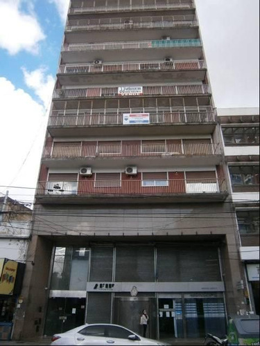 Departamento 4 Amb. C/dep., Al Frente, Piso Alto Con Vista P